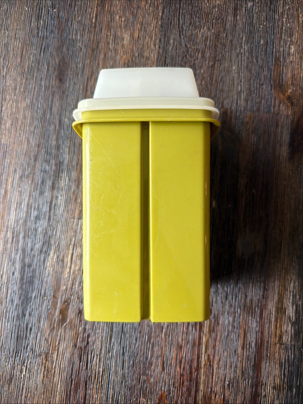 Vintage Tupperware pickle/olive/pepper holder
